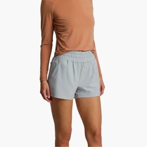 FREE FLY light blue pull on breeze shorts women size small